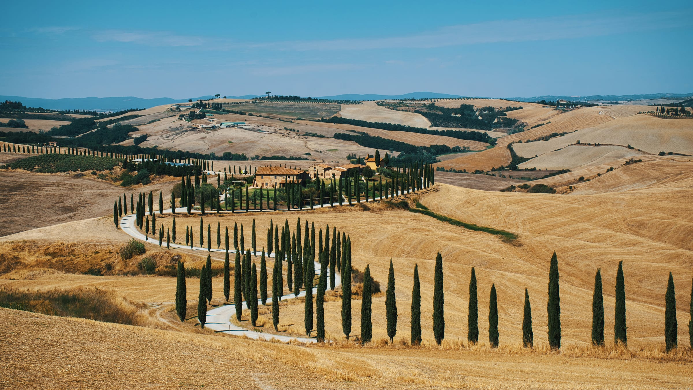 Photographing Val d'Orcia without clichés